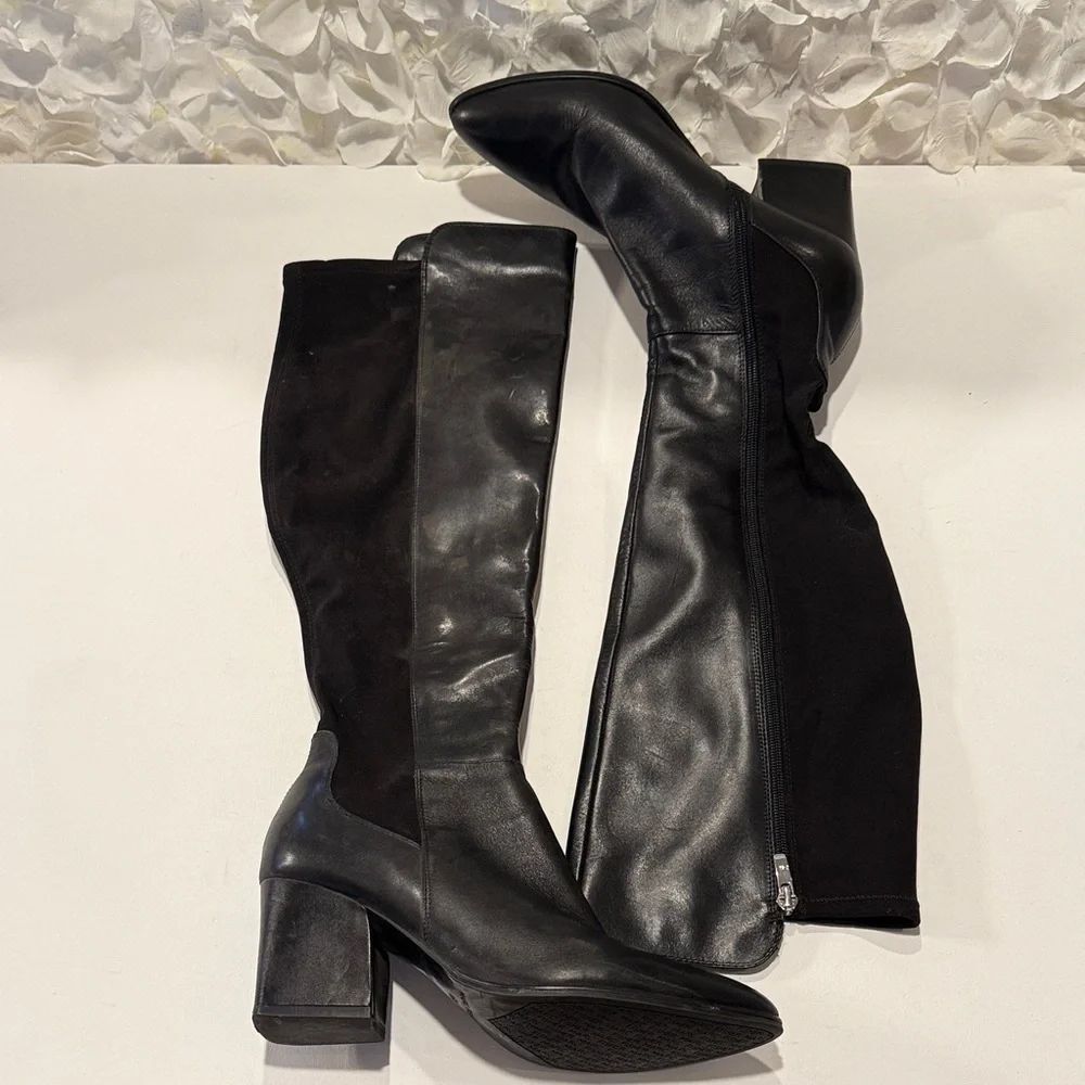 Elegant Black Knee-High Women's Boots